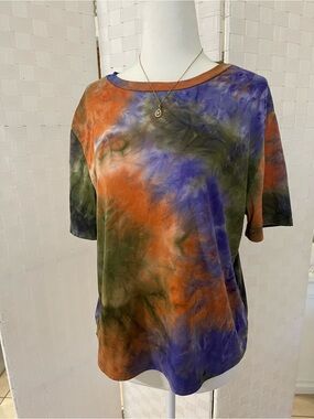 Mind Code Tie-Dye Short Sleeve Top in Orange, Olive & Purple